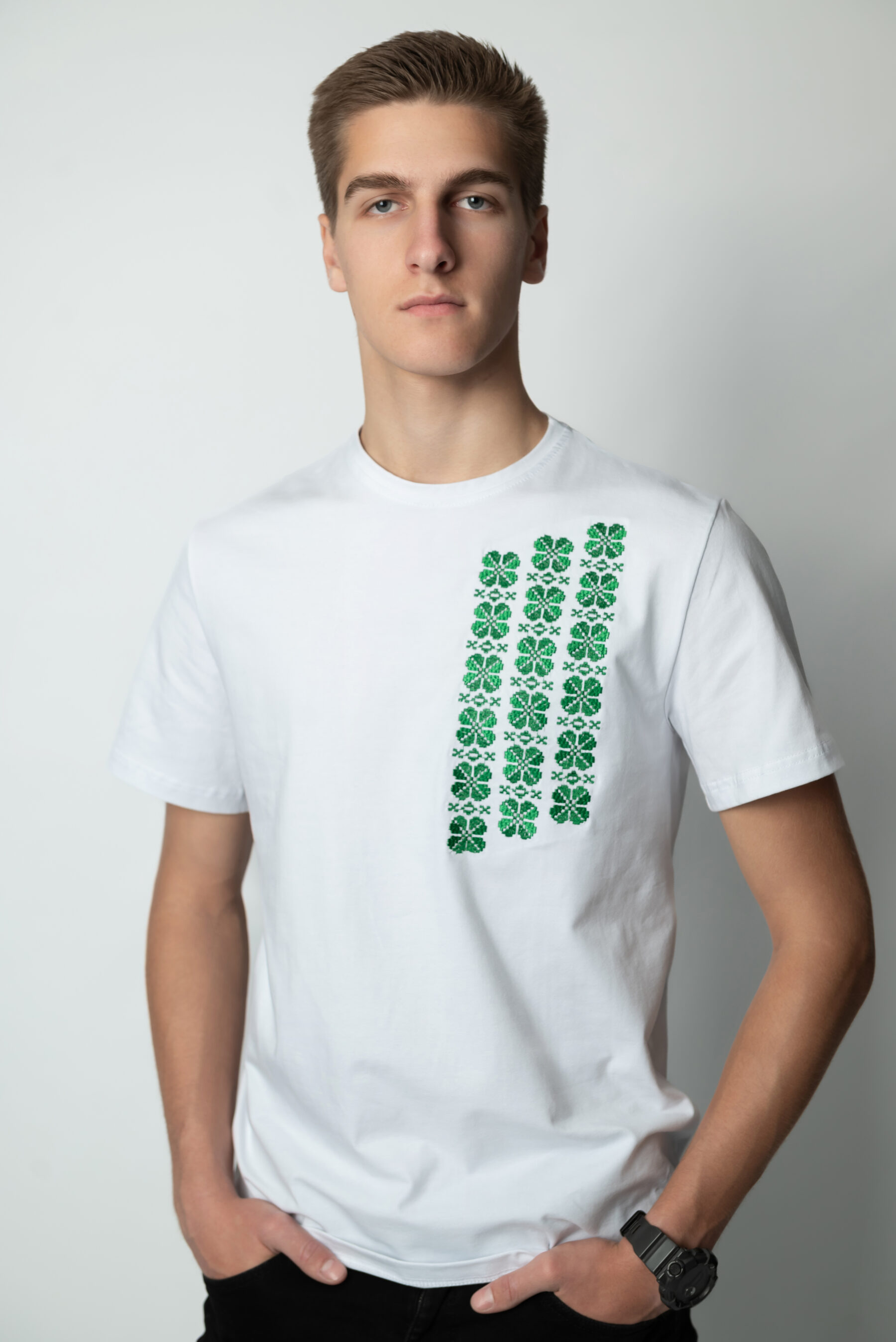 Marškinėliai (UNISEX) - pagrindinis paveikslėlis